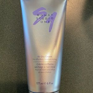 MONAT air dry cream